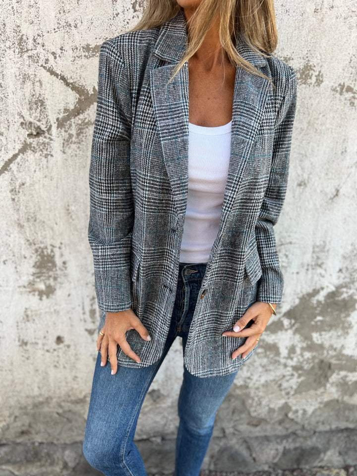 Dafne | Stilig rutete blazer for kvinner